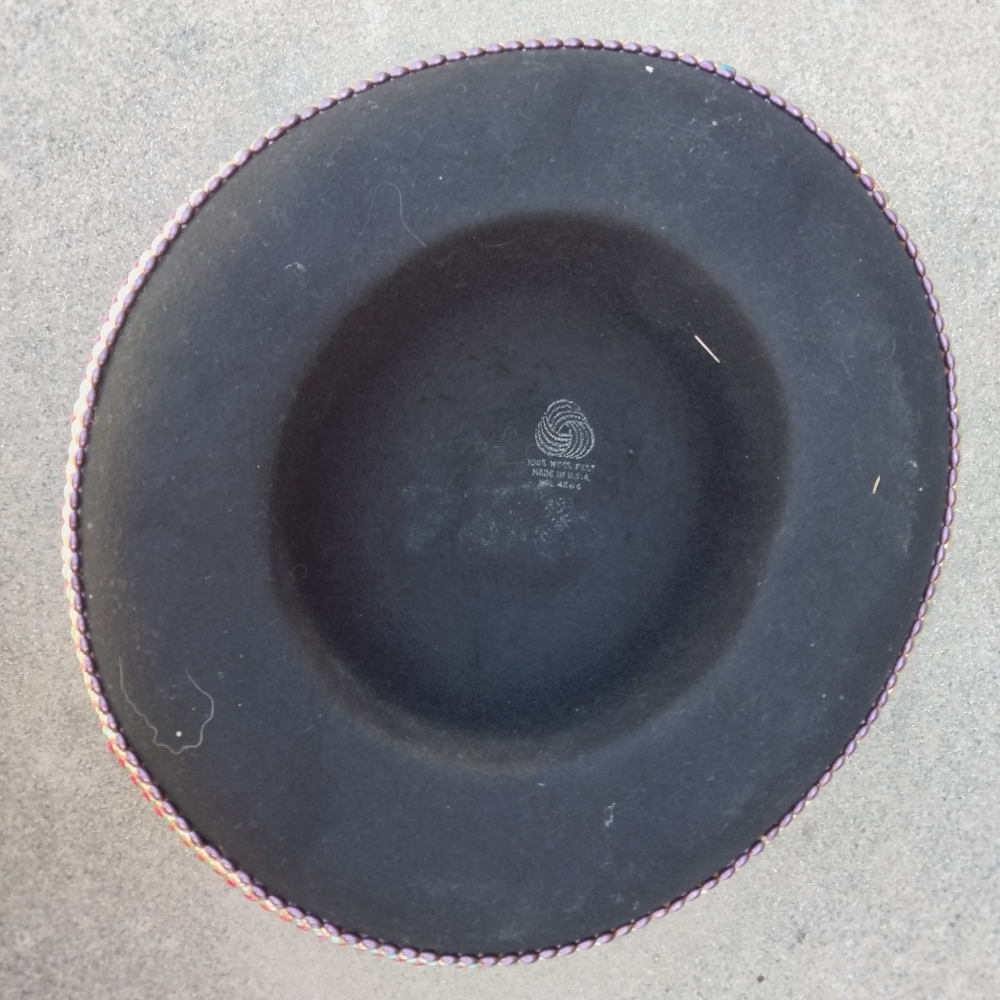 Vintage Black Beaded Wool Derby Hat with Bow Made in USA - Picture 7 of 10